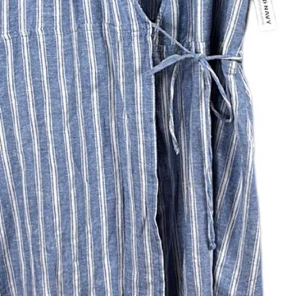Old Navy Blue and White Striped Wrap Dress. Size XL Tall - Picture 5 of 8